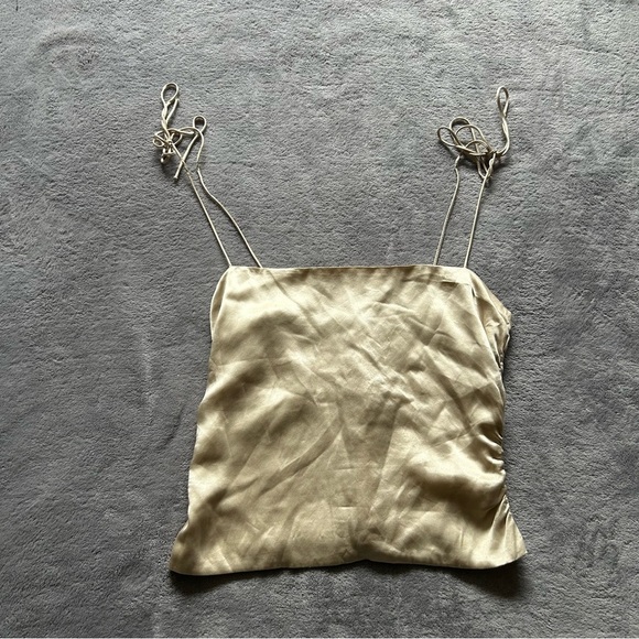 Reformation Lucrezia Silk Top in Champagne - Picture 5 of 6